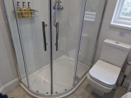 Room 8 - Ensuite Shower